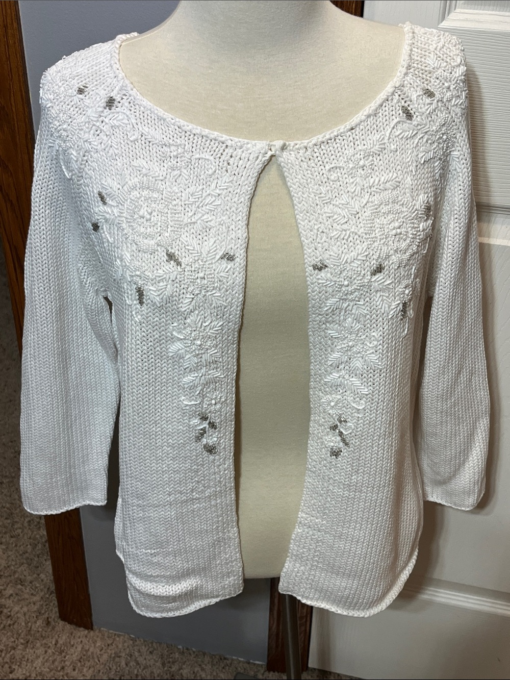 Vintage Talbots White Hand Beaded Floral Cardigan Sweater 3/4 Sleeves Women’s SP